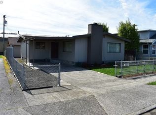 960 Fir Ave, Reedsport, OR 97467