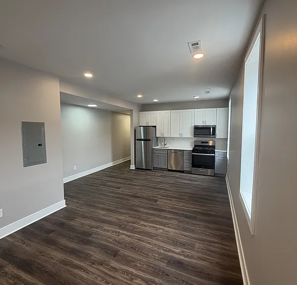 1815 S 23rd St #2 — Photo 2