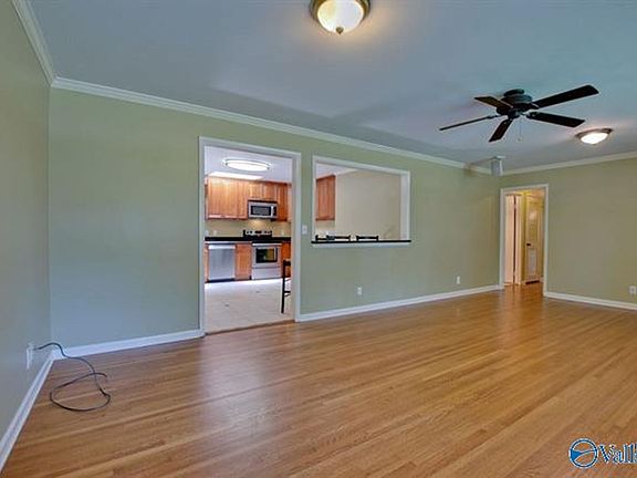 3rd image of 5619 Alta Dena St SW