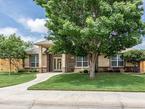 3rd image of 5208 Oak Valley Dr