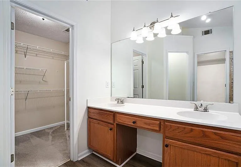 2630 Highland Pass — Photo 11