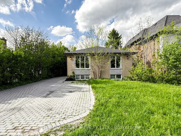 254 Patricia Ave, Toronto, ON M2M 1J8