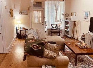 814 S 4th St #14923610, Philadelphia, PA 19147