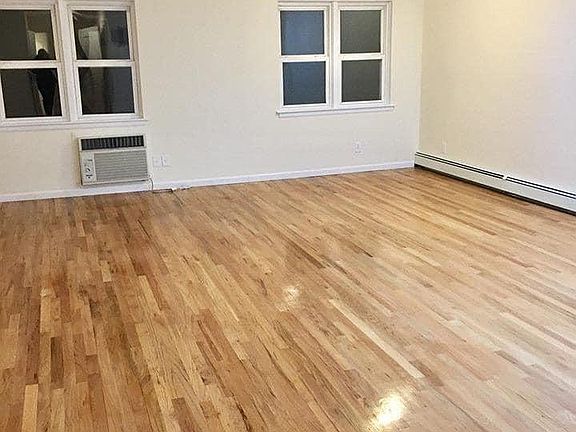 2nd image of 2118 E 65th St #1