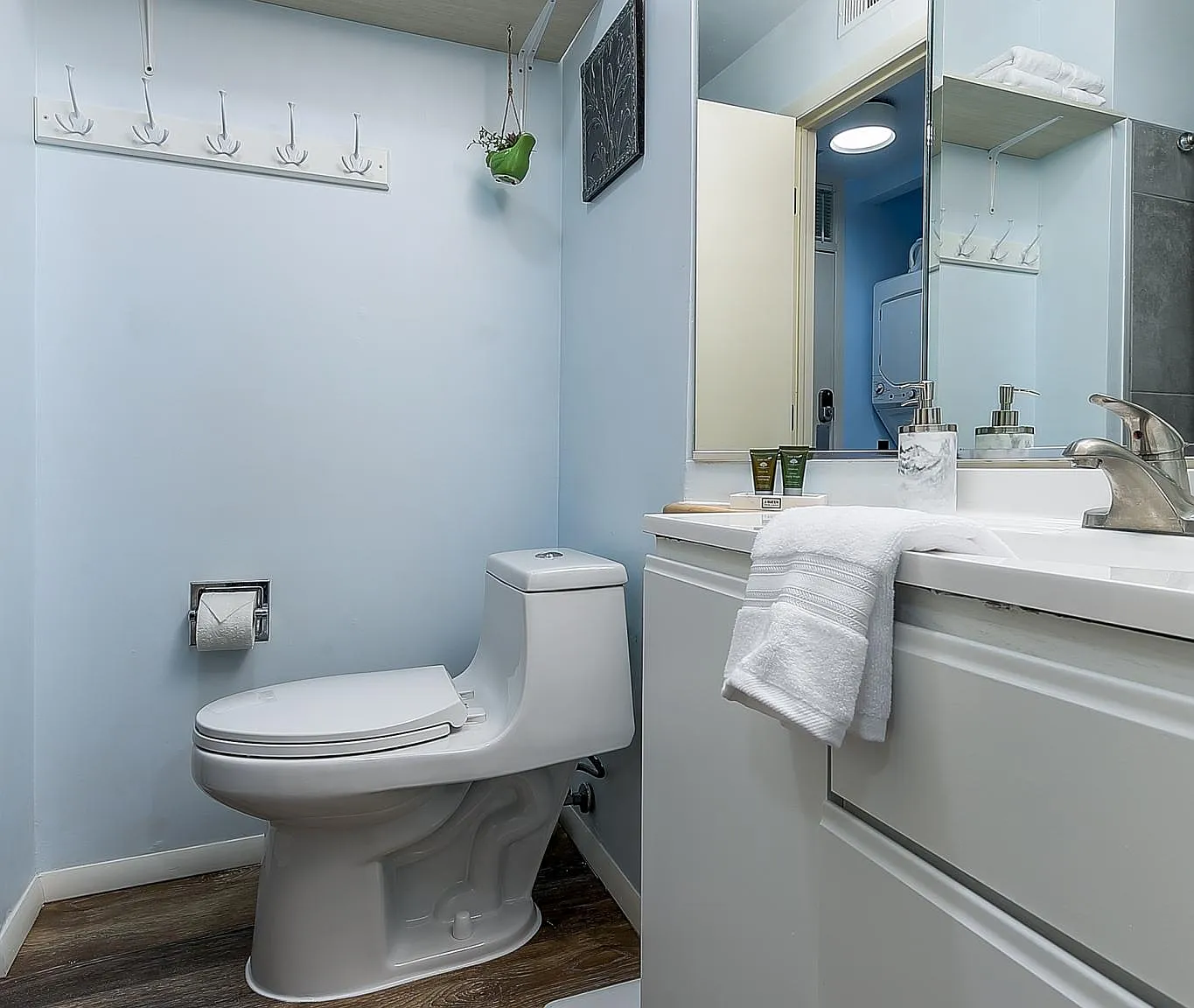 1 bed, 400 sqft, $1,150 — Photo 4