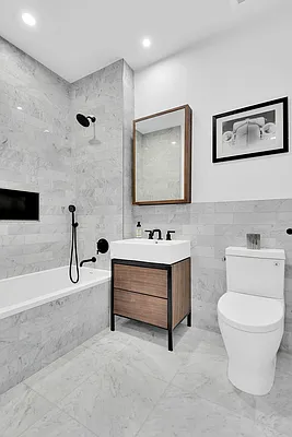 Sold by Modern Spaces | media 5