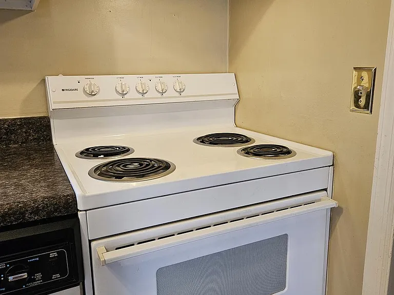 815 Edwards Rd #72A — Photo 5
