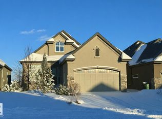 1025 Huckell Pl SW, Edmonton, AB T6W3B7