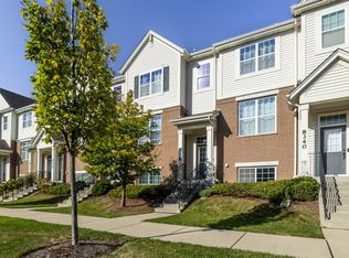 8338 Concord Dr, Morton Grove, IL 60053