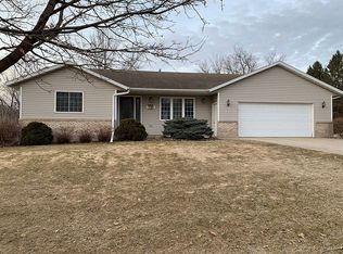 1120 Barney St W, Owatonna, MN 55060