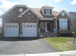 429 Edinburgh Pl, Marlboro, NJ 07746