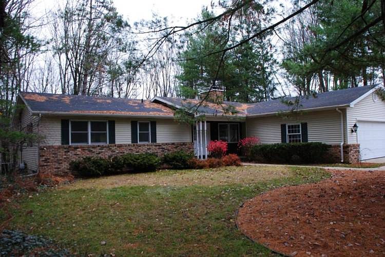 1st image of 1028 W Marilyn Dr