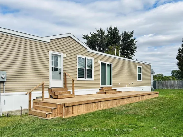 126 Regency Dr, Chatham Kent, ON N7L 4E4