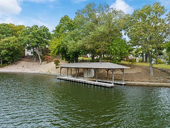 5th image of 34 Dunkeld Dr