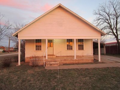 916 N Bridge St, Henrietta, TX, 76365