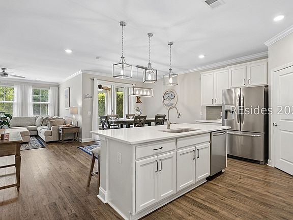 2nd image of 388 Great Harvest Rd