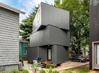 19 Clifton St UNIT 19, Cambridge, MA 02140