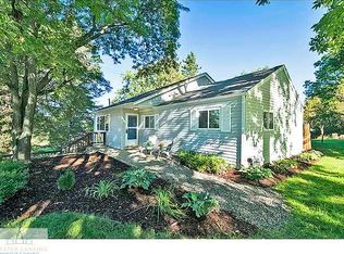 5593 Sleight Rd, Bath, MI 48808