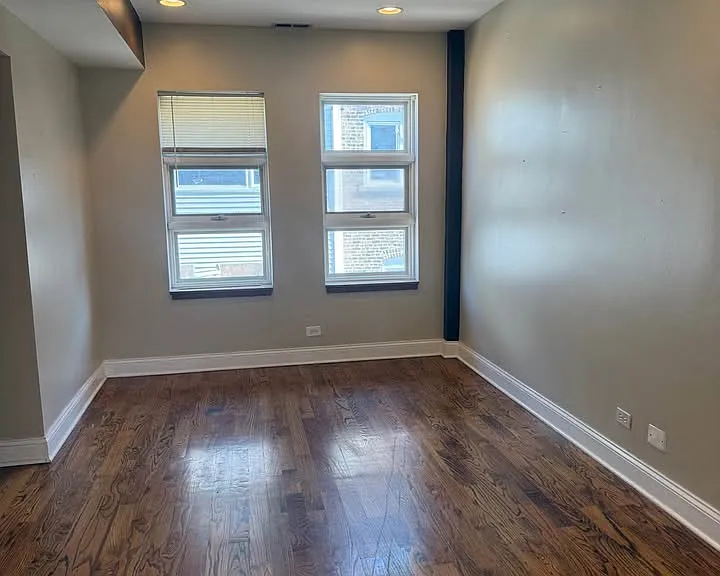 1058 W Chicago Ave #2E — Photo 8