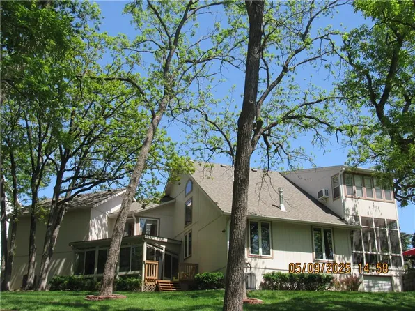 12700 E 62nd Ct, Kansas City, MO 64133