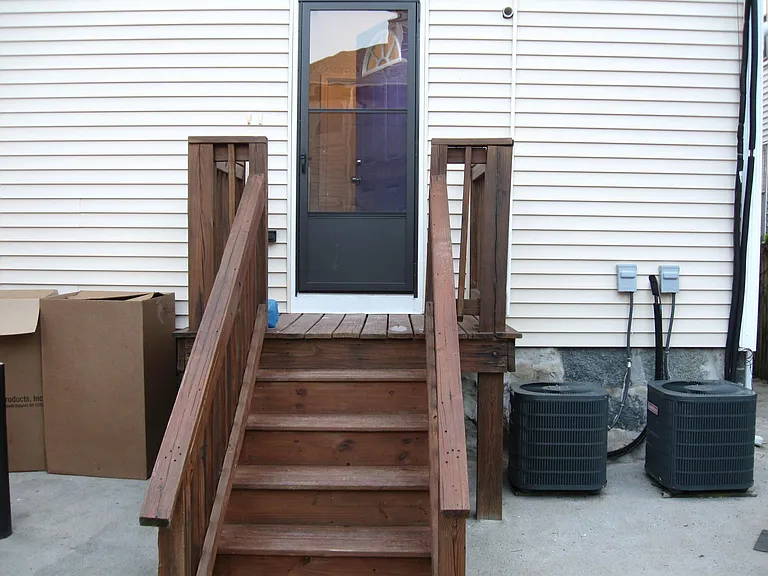 10 W Selden St #2 — Photo 14