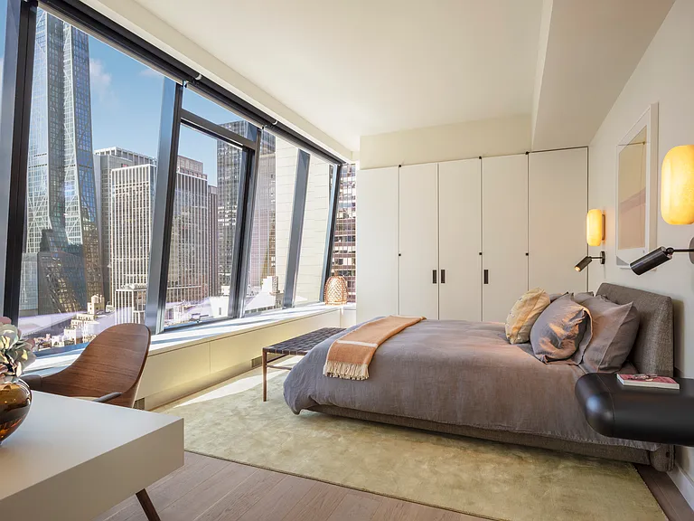 7 W 57th St #PENTHOUSE — Photo 10