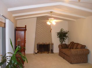 1703 Burgan Ave, Clovis, CA 93611