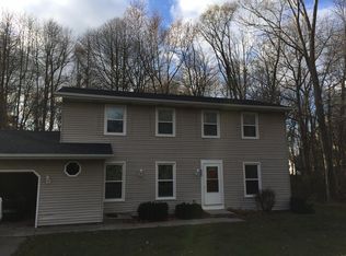 4584 64th St, Holland, MI 49423