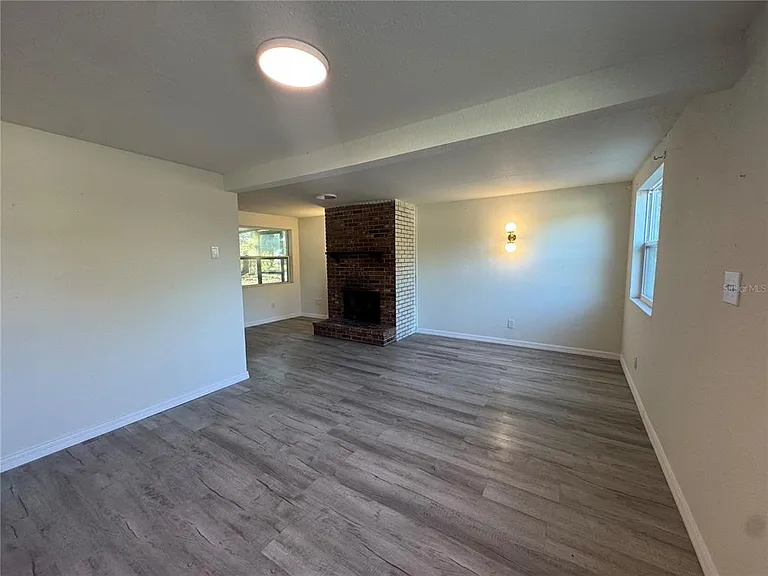 7224 Valiant Ct — Photo 9