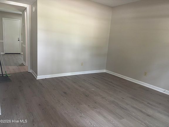 2nd image of 419 Evans Mill Cir