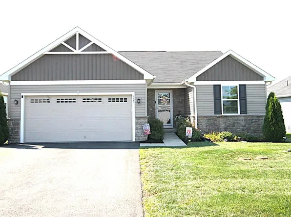 323 Steeplechase Ln, Pottstown, PA 19464