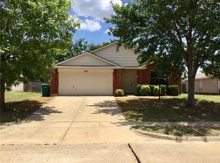 1910 Purdue Dr, Glenn Heights, TX 75154