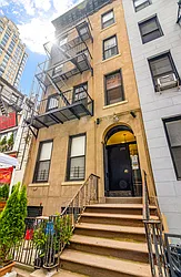 354 East 51st Street in Turtle Bay