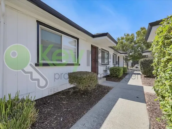 1065 Santiago Ave APT 6, Sacramento, CA 95815