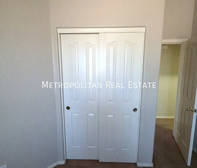3135 N 127th Ave — Photo 23