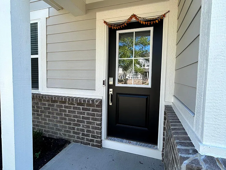 7199 Governors Row S — Photo 2