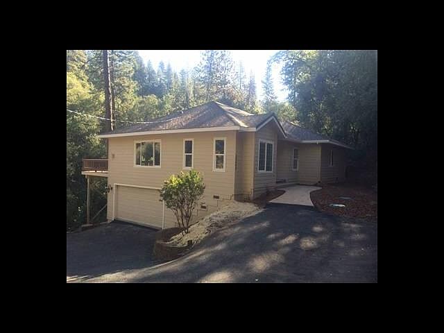 1st image of 20495 Canyonview Dr
