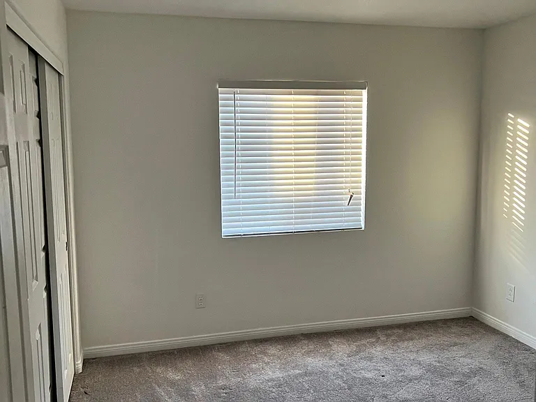 5168 Starter Ave — Photo 12
