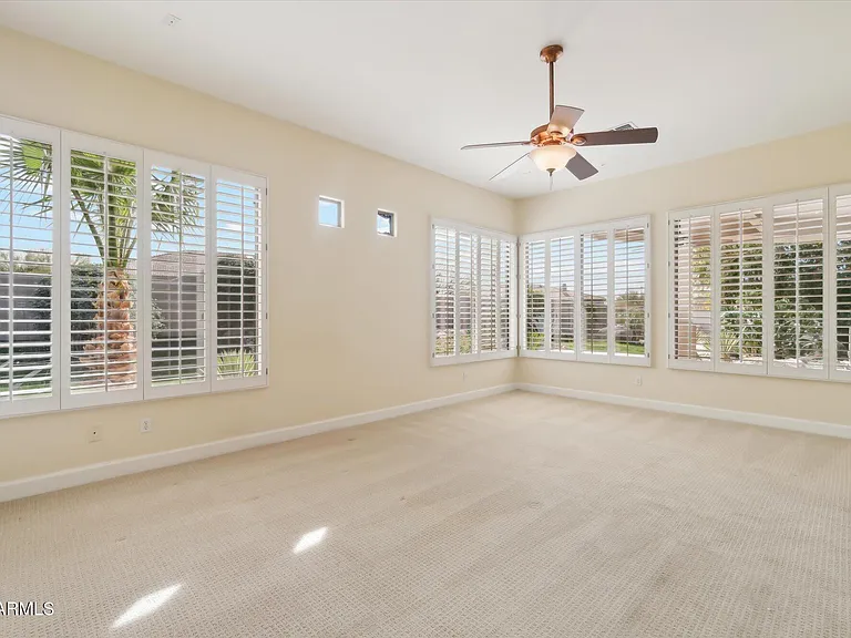 8451 E High Point Dr — Photo 16