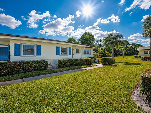 2nd image of 2824 E Crosley Drive E #H