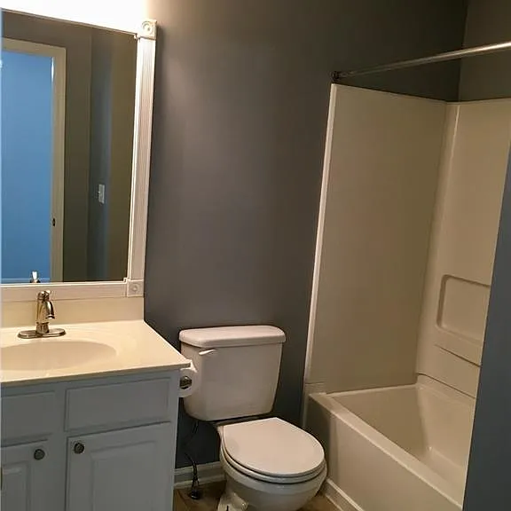 6004 Falling Water Ct — Photo 19
