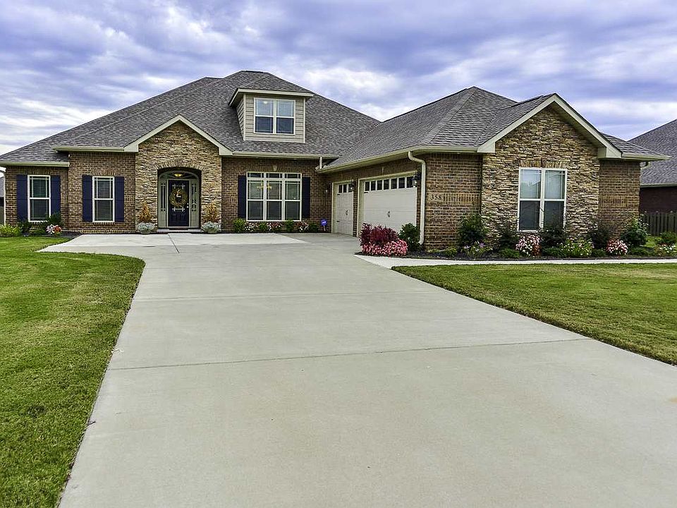 1st image of 358 Northlake Dr