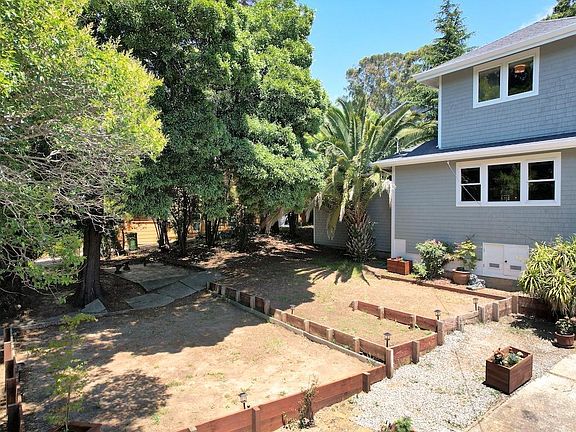 2nd image of 120 Villa Avenue