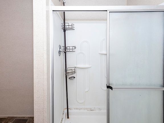 5th image of 300746 McAly Rd