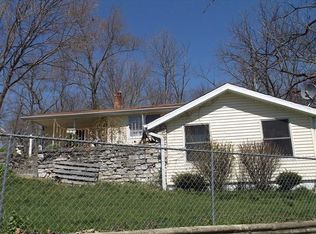 8824 S Sleepy Hollow Rd, Waldron, IN 46182