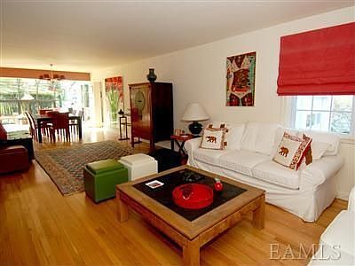 5th image of 617 Seney Ave