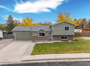 3900 Jefferson Dr, Loveland, CO 80538