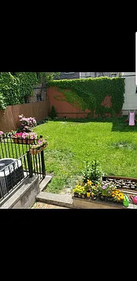 Rented by Nooklyn NYC LLC | media 11