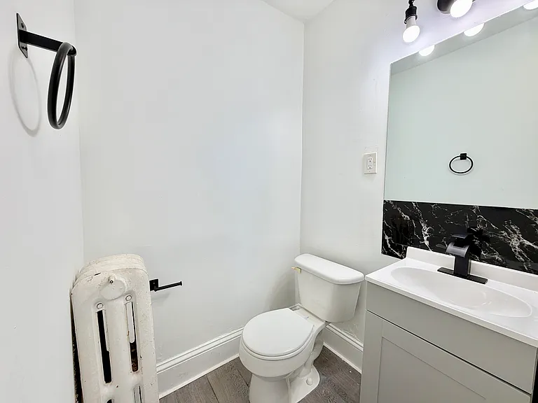 122 Summit Ave #2 — Photo 14