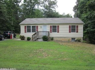 561 Skyview Dr, Lusby, MD 20657